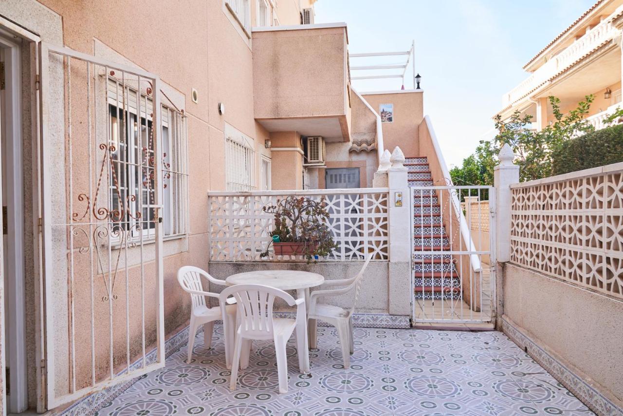 Apartment Altos De La Bahia X Torrevieja Exterior photo