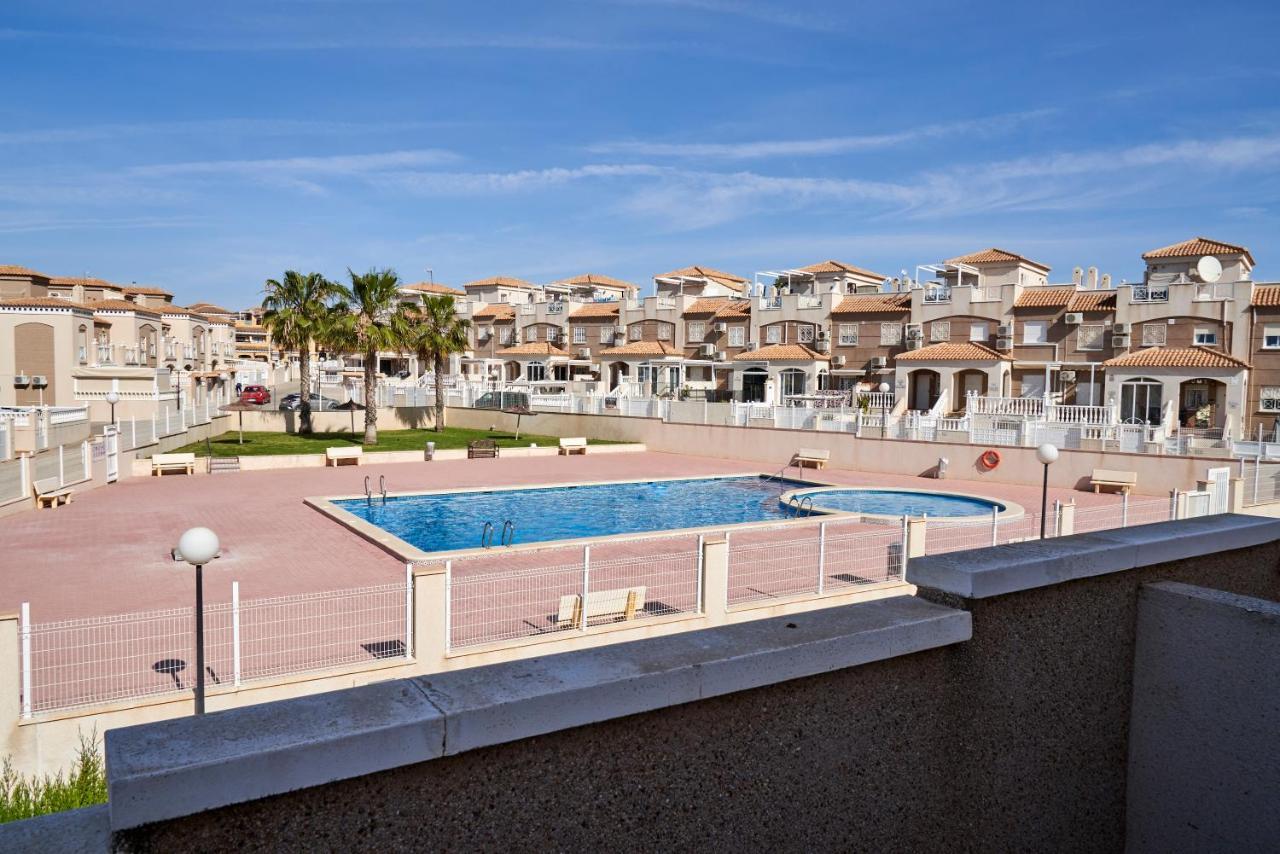 Apartment Altos De La Bahia X Torrevieja Exterior photo